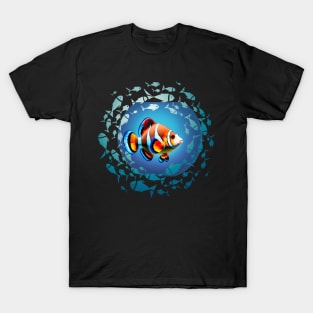 funny clownfish in a blue water circle T-Shirt